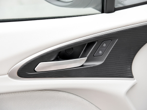 2022400km˜m F Ԫ п؅^