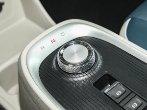 2022Īmϰ 400km˜m A Ԫ QU