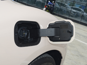 2022Īmϰ 400km˜m F F ^