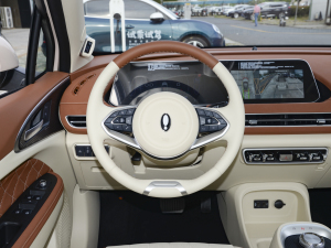 2022Īmϰ 400km˜m F F P