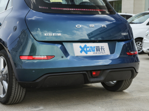 2022Īmϰ 400km˜m A F ^