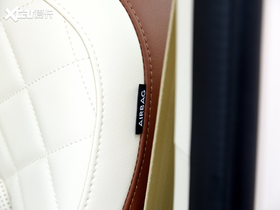 2023W؈ 501kmLm(x) F F