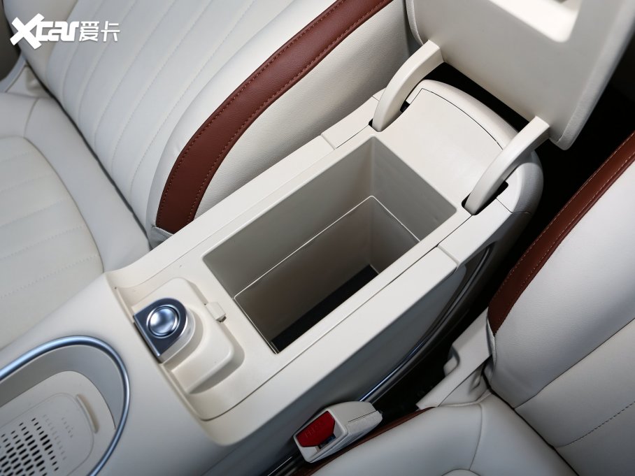 2023W؈ 401km˜m A Ԫ