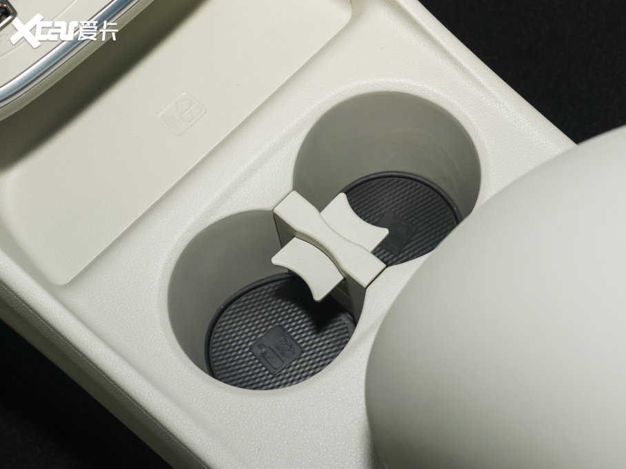 2023W؈ 401km˜m F F