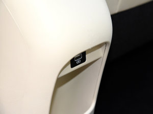 2023501kmLm F F п؅^