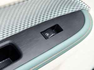 2023501kmLm F Ԫ ܇ƅ^