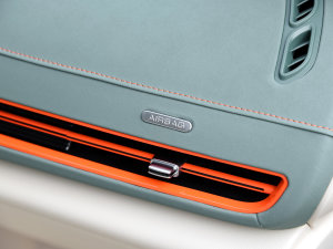 2023501kmLm F Ԫ п؅^