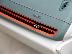 2023501kmLm F Ԫ п؅^