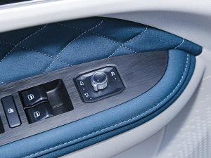 2023401km˜m A F п؅^