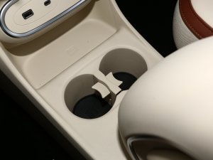 2023401km˜m F Ԫ ǰű