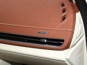 2023401km˜m F Ԫ п؅^