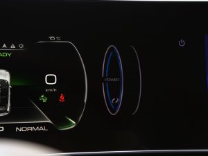 2023401km˜m A Ԫ п؅^