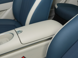 2023401km(bio)(zhn)m(x) F F 