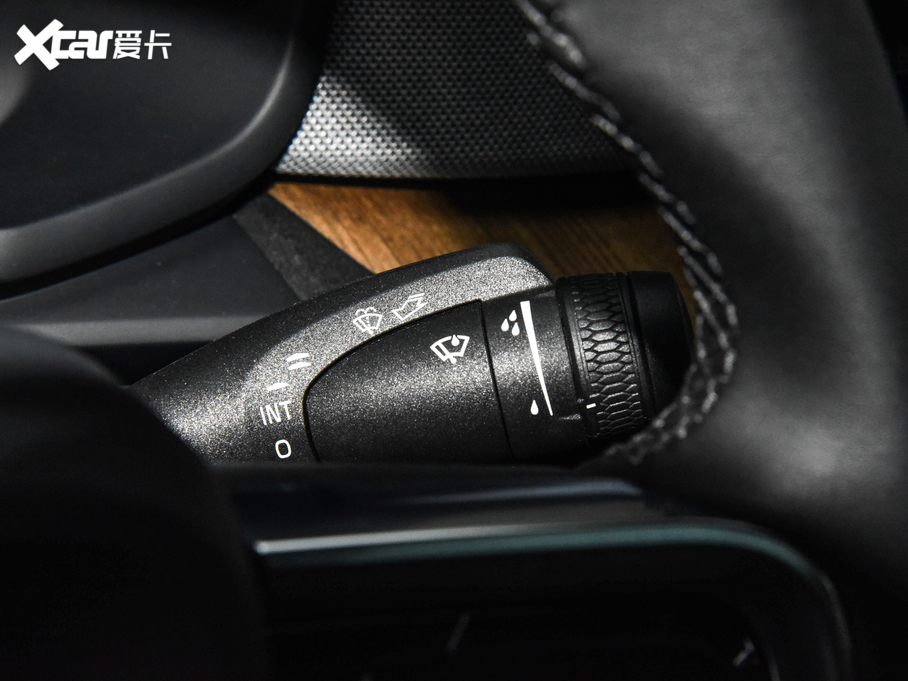 2020Polestar 2 ԇb܇