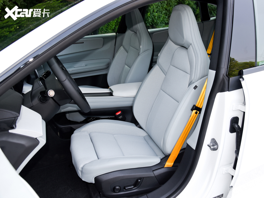 2023Polestar 4 p늙CPRO