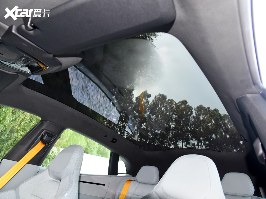 2023Polestar 4 p늙CPRO