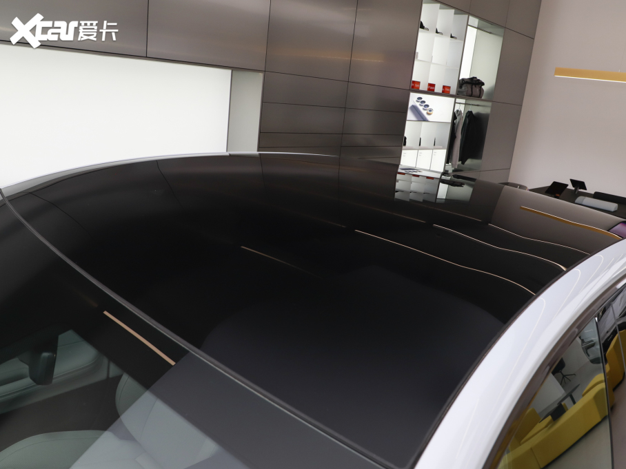 2024Polestar 4 p늙C(j)L(zhng)m(x)PLUS