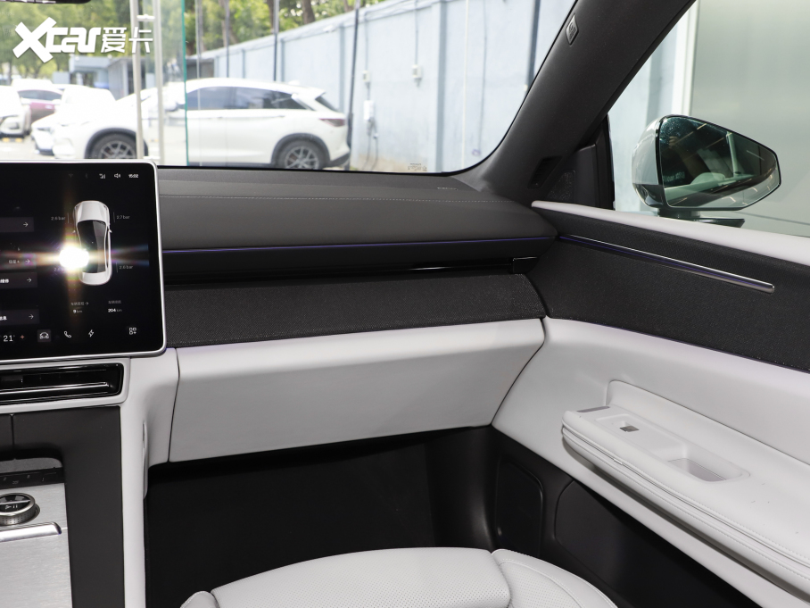 2024Polestar 4 p늙CLm(x)PLUS