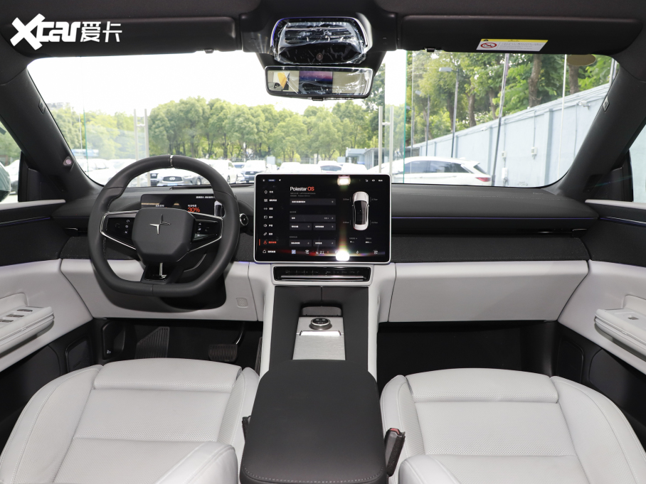 2024Polestar 4 p늙CLmPLUS