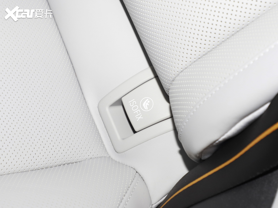 2024Polestar 4 p늙C(j)Lm(x)PLUS