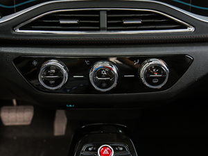 2019��R300 ������ ���{�{��