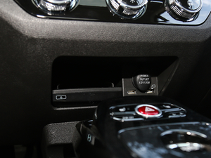 2019��R300 ������ �п؅^