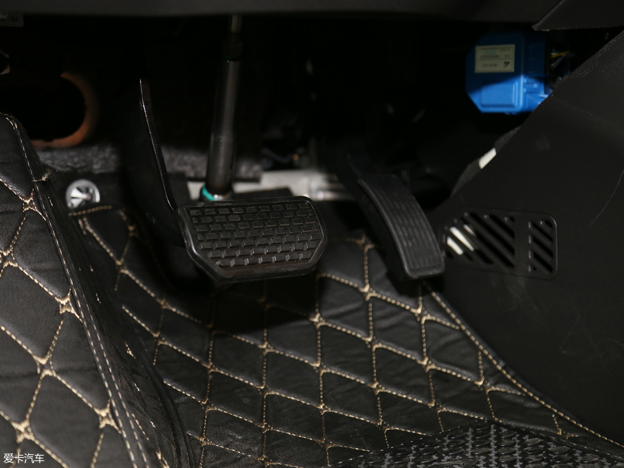 2018СΛρ СΛρ400  4