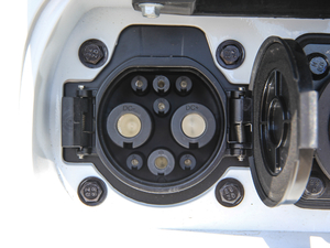 2018СΛρ400  4 (x)(ji)^