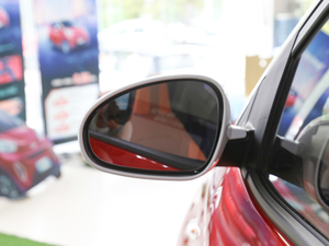 2018СΛρ400  4 (ji)^