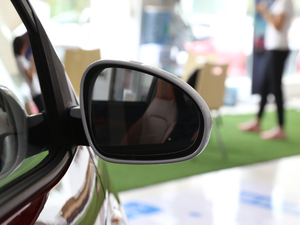 2018СΛρ400  4 (ji)^