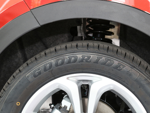 2018СΛρ400  4 ݆̥Ʒ