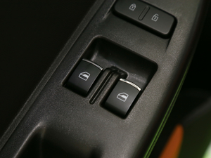 2018СΛρ400  4 п؅^