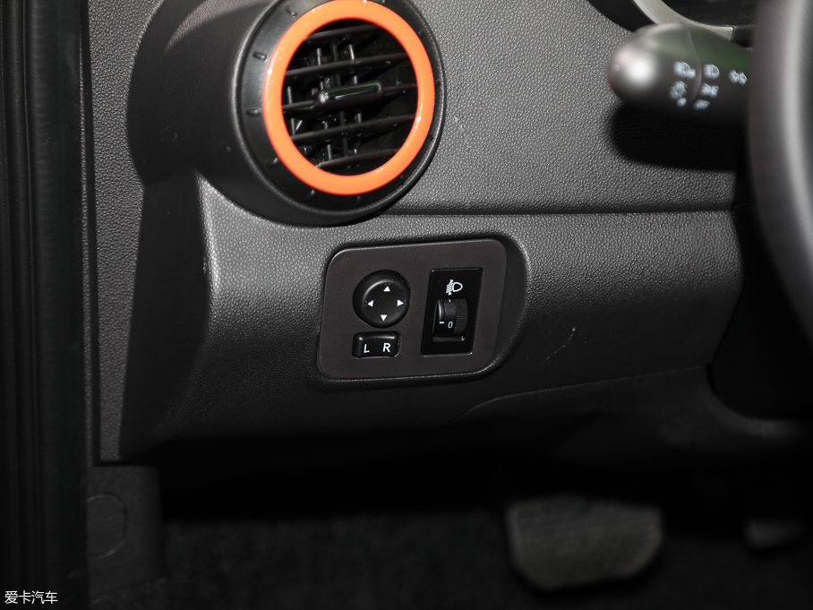 2019СΛρ СΛρ Ű 4