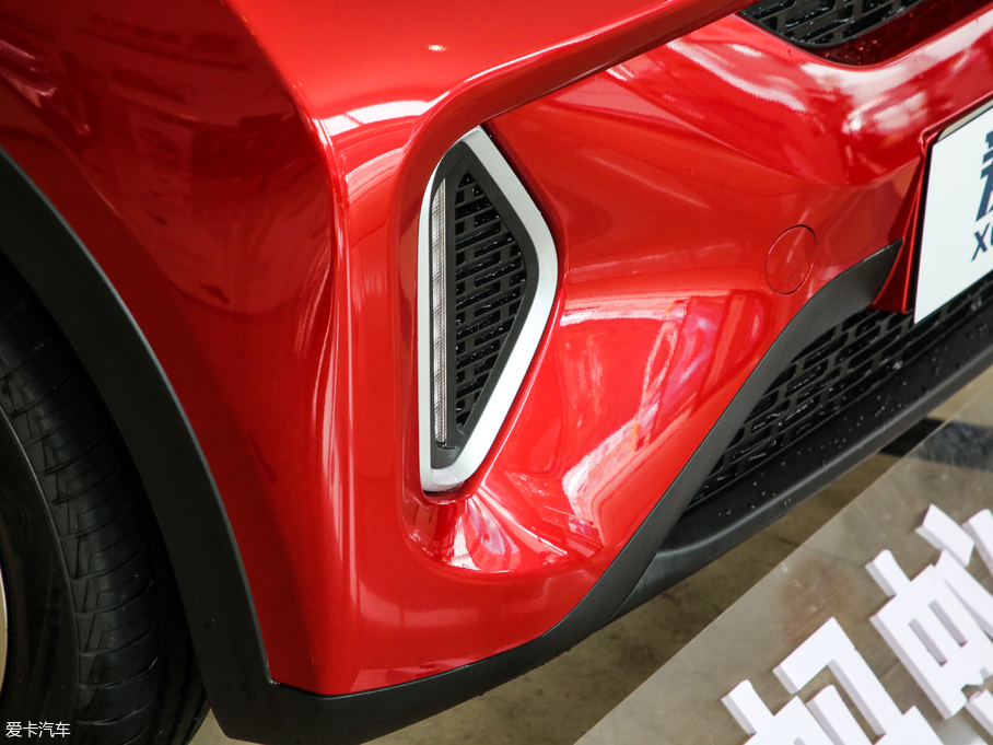 2019СΛρ СΛρ Ű 4