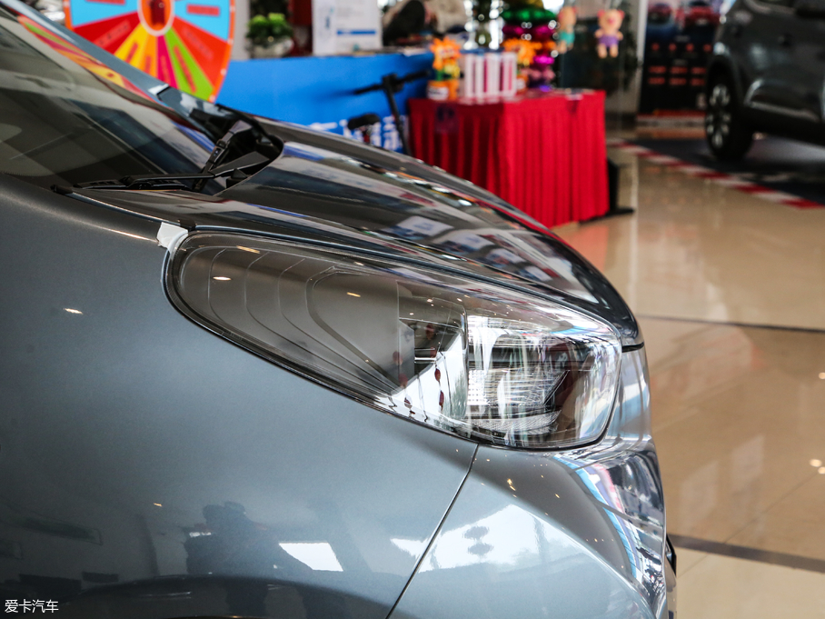 2019СΛρ СΛρ  4