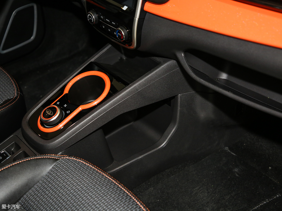 2019СΛρ СΛρ  4