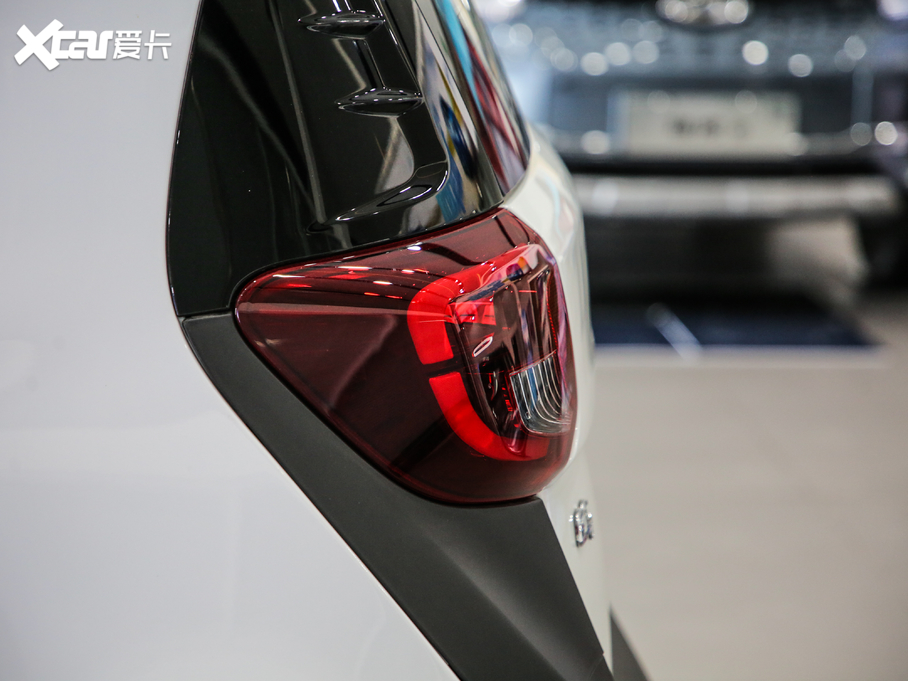 2019СΛρ Ŀ СΛρ Ű 4