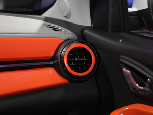 2019СΛρ Ű 4 п؅^