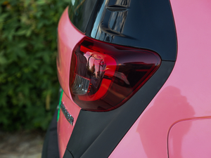 2020СΛρ Ů 4 (ji)^