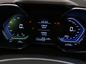 2020����а�plus �п؅^