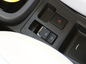 202120fρۿ Ԫ?d)?F 301km  v܇Ƅ