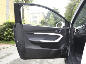 202120f(wn)ρۿ  F 301km {λ܇T