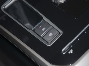 2021款虎啸版 120kW 驻车制动器