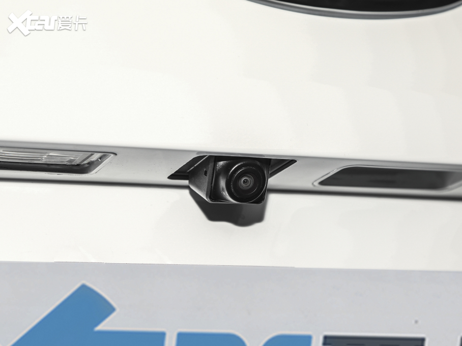 2022��СΛρ ��ۿ� ���ǰ� ��Ԫ� 30kW 301km