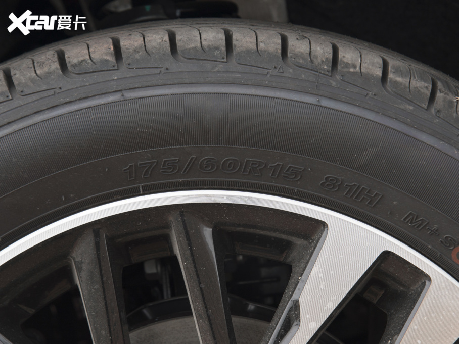 2022СΛρ ۿ ǰ F 30kW 301km