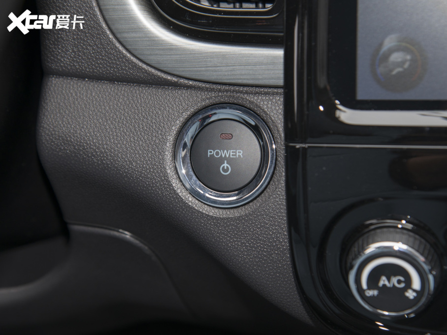 2022СΛρ ۿ ǰ F 30kW 301km