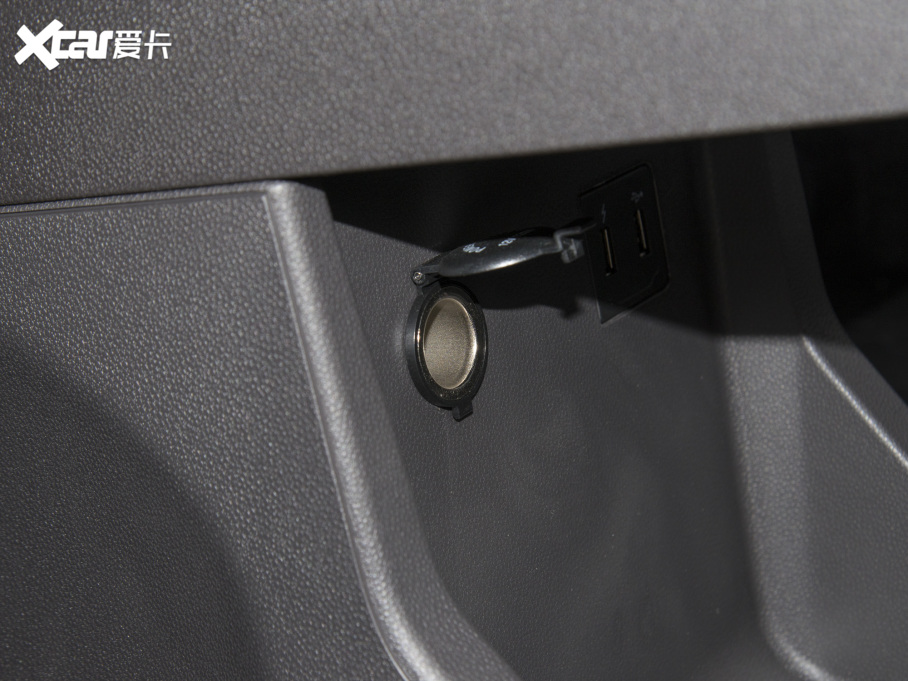 2022СΛρ ۿ ǰ F 30kW 301km