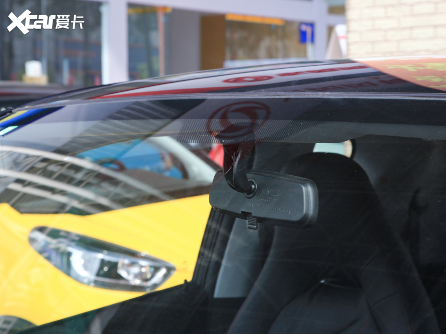 2022��СΛρ ��ۿ� ���ǰ� ��Ԫ� 30kW 301km