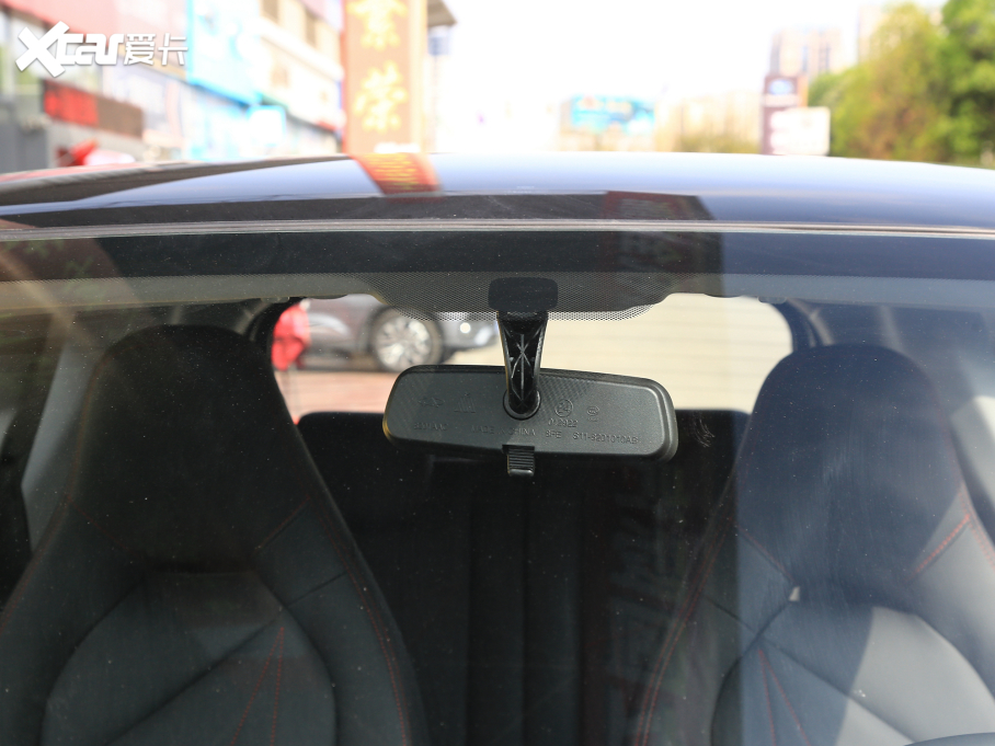 2022��СΛρ ��ۿ� ���ǰ� ��Ԫ� 30kW 301km