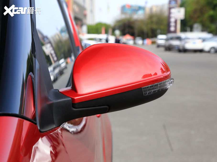 2022��СΛρ ��ۿ� ���ǰ� ��Ԫ� 30kW 301km